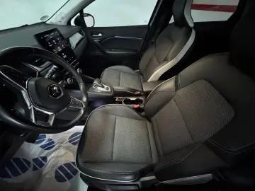 Renault Captur Plug-In Hybrid 2020