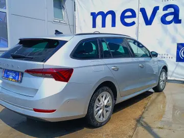 Skoda Octavia Combi 2.0 TDI DSG Style