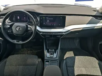 Skoda Octavia Combi 2.0 TDI DSG Style