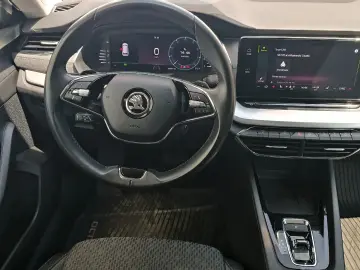 Skoda Octavia Combi 2.0 TDI DSG Style