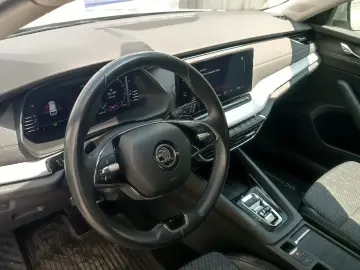 Skoda Octavia Combi 2.0 TDI DSG Style