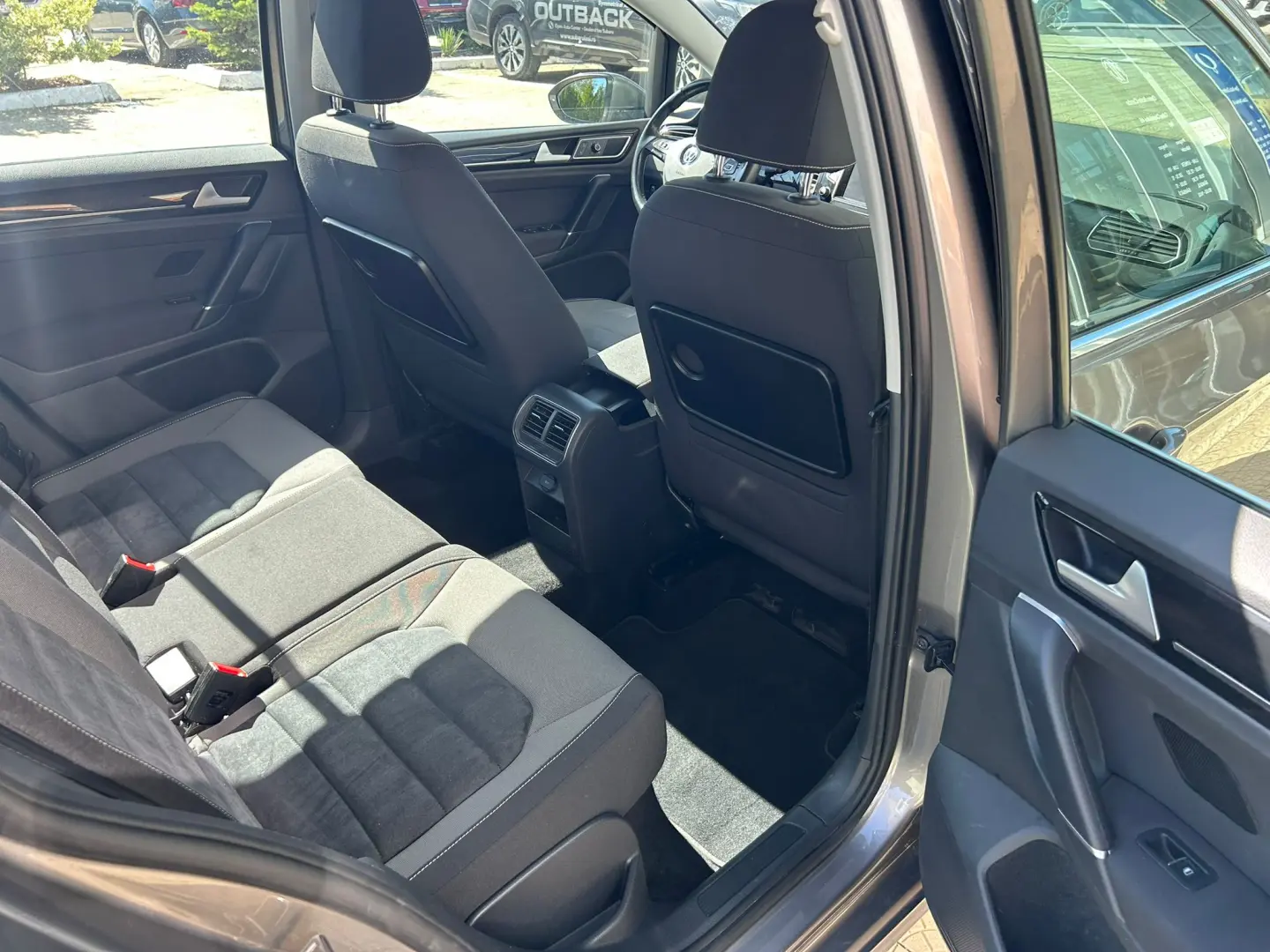Volkswagen Golf Sportsvan 1.6 TDI DPF DSG BMT Highline