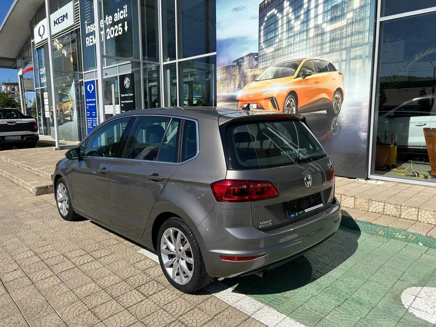 Volkswagen Golf Sportsvan 1.6 TDI DPF DSG BMT Highline