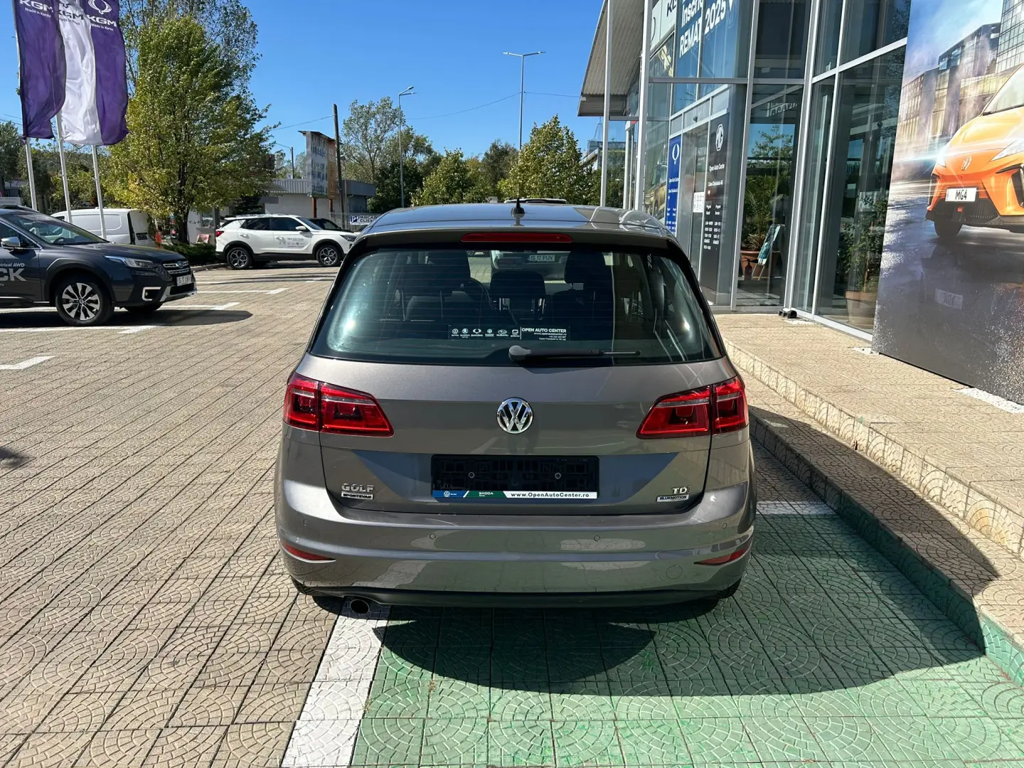 Volkswagen Golf Sportsvan 1.6 TDI DPF DSG BMT Highline