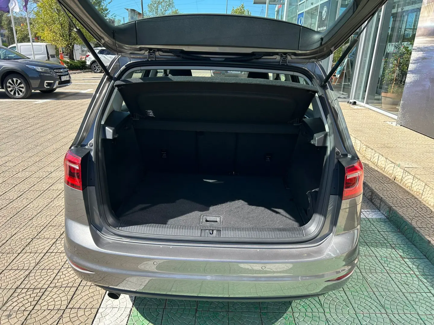 Volkswagen Golf Sportsvan 1.6 TDI DPF DSG BMT Highline