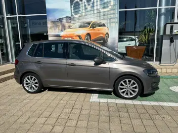 Volkswagen Golf Sportsvan 1.6 TDI DPF DSG BMT Highline