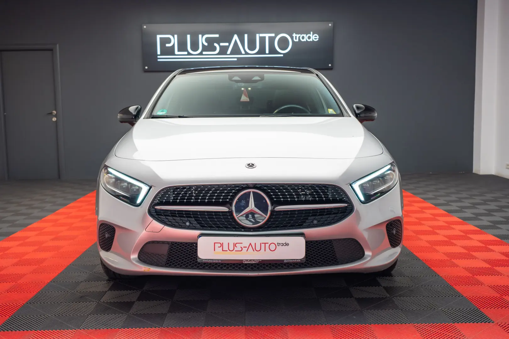 Mercedes Benz  A 250 E