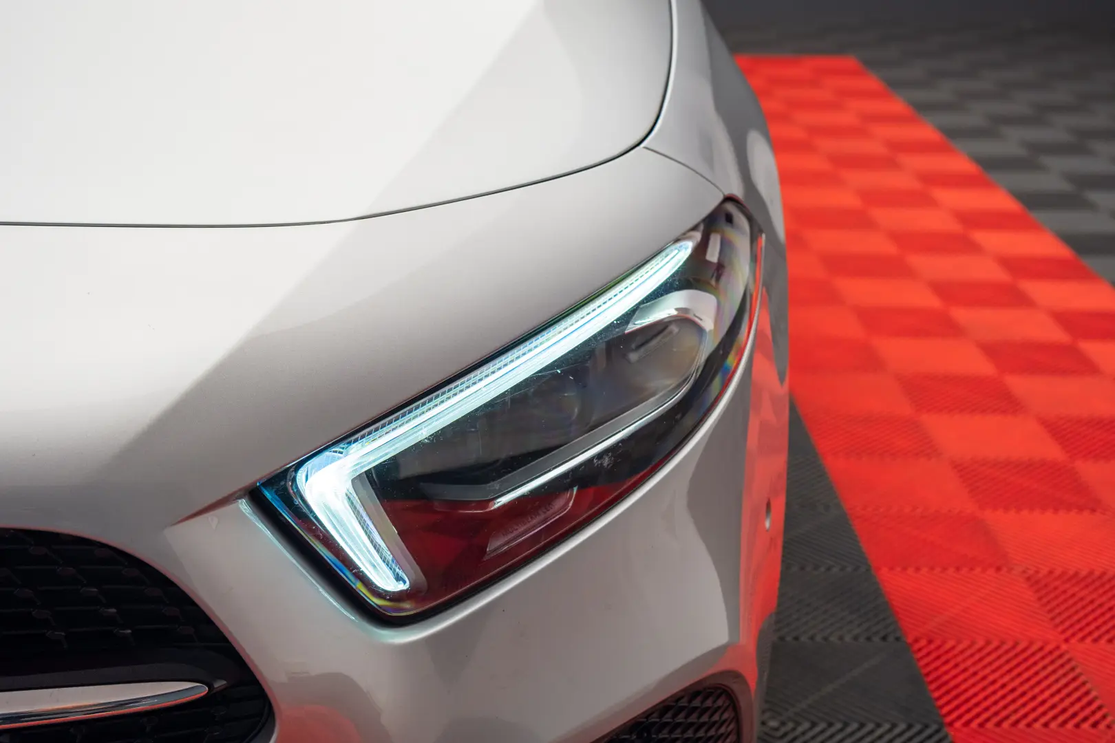 Mercedes Benz  A 250 E