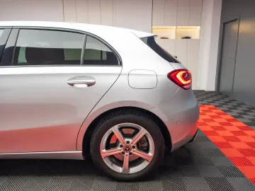 Mercedes Benz  A 250 E