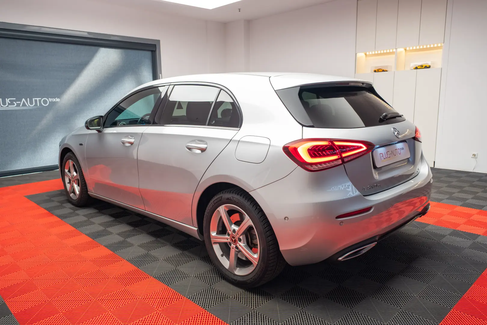 Mercedes Benz  A 250 E