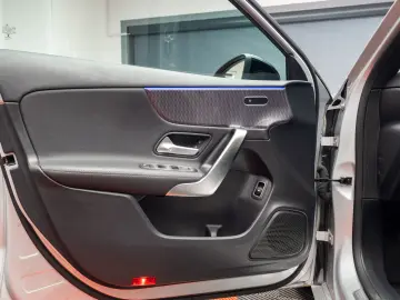 Mercedes Benz  A 250 E