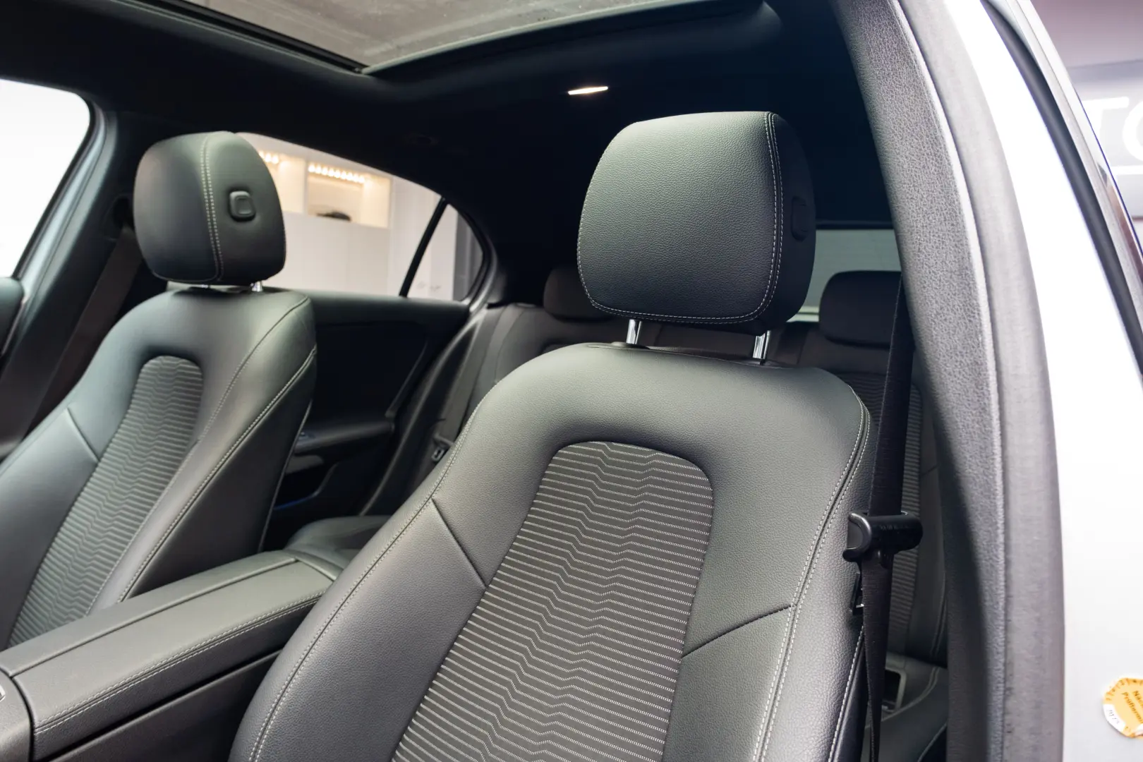 Mercedes Benz  A 250 E