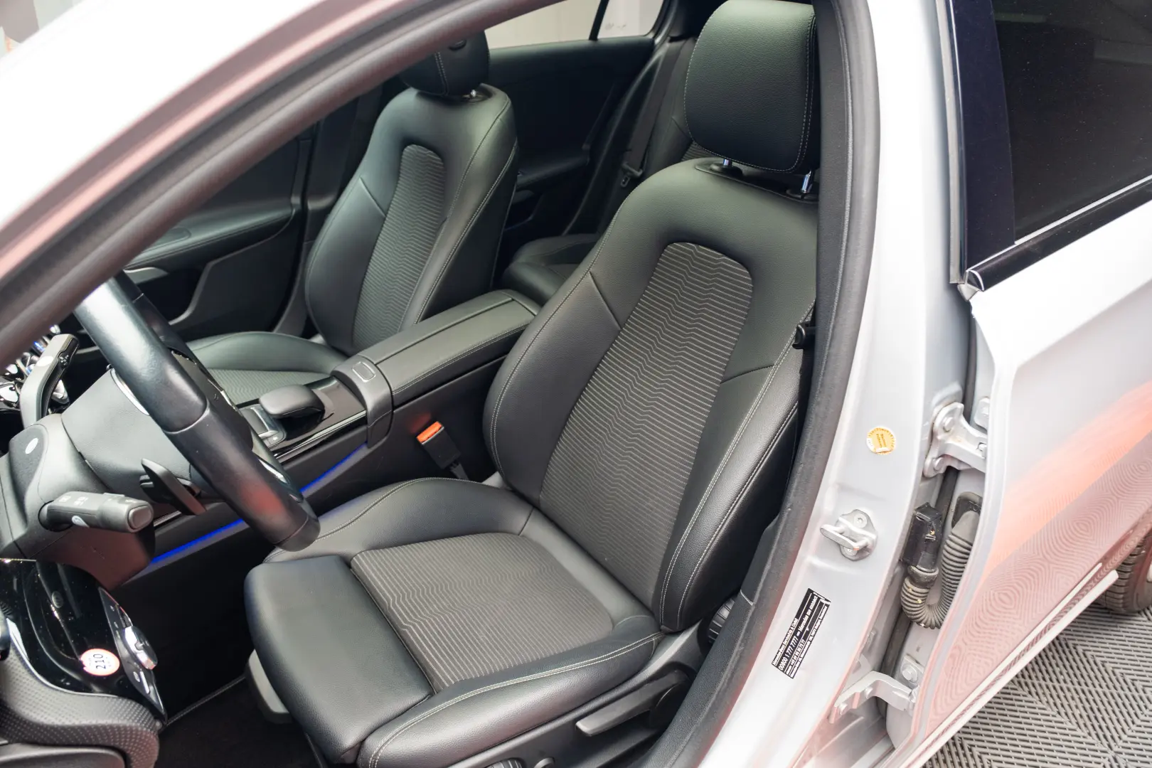 Mercedes Benz  A 250 E