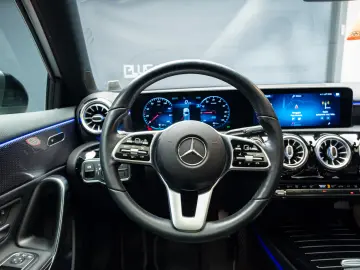 Mercedes Benz  A 250 E