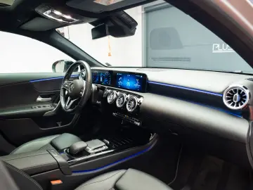 Mercedes Benz  A 250 E