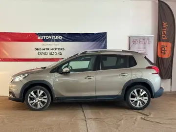Peugeot 2008 Allure 1.2 Turbo Automat