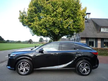RX 450 450h+ Plug-in Hybrid Comfort Line 2024