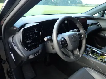 RX 450 450h+ Plug-in Hybrid Comfort Line 2024