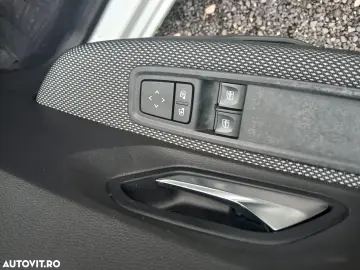 Dacia Sandero TCe 90 Essential
