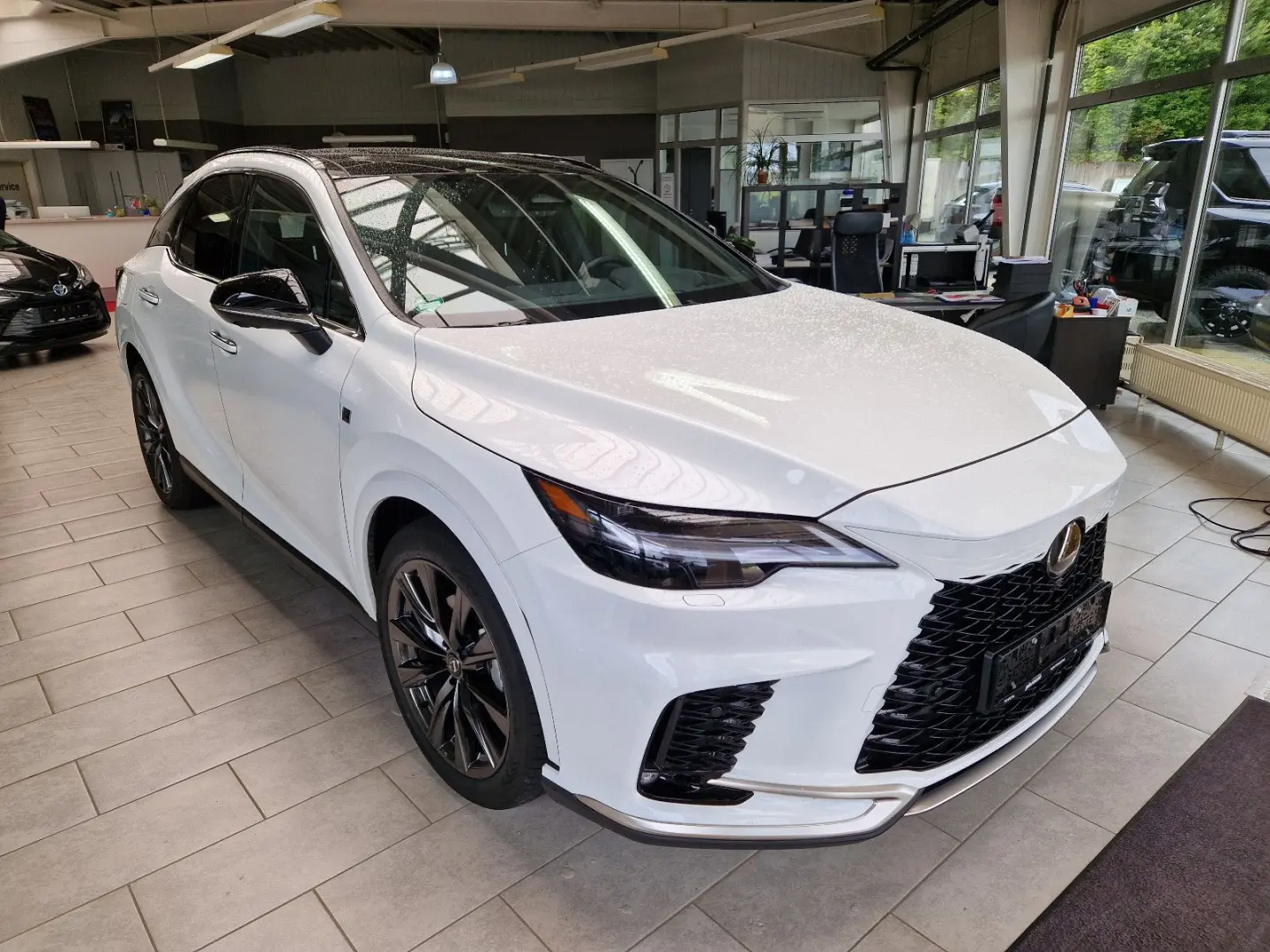 RX 450 h+ E-Four F Sport Design