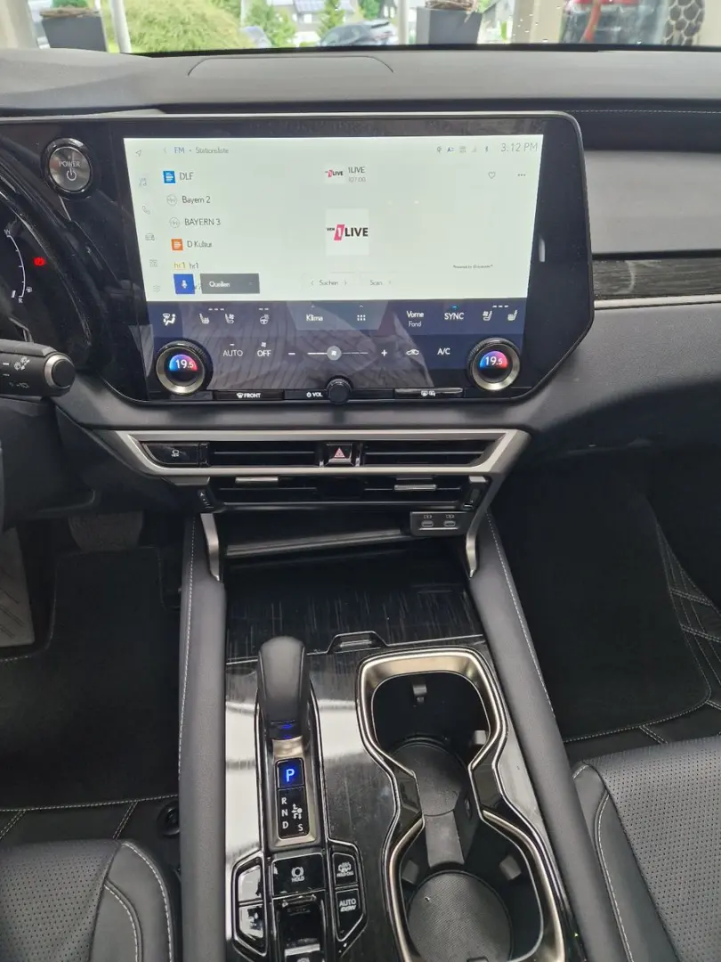 RX 450 h+ E-Four F Sport Design