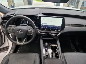 RX 450 h+ E-Four F Sport Design