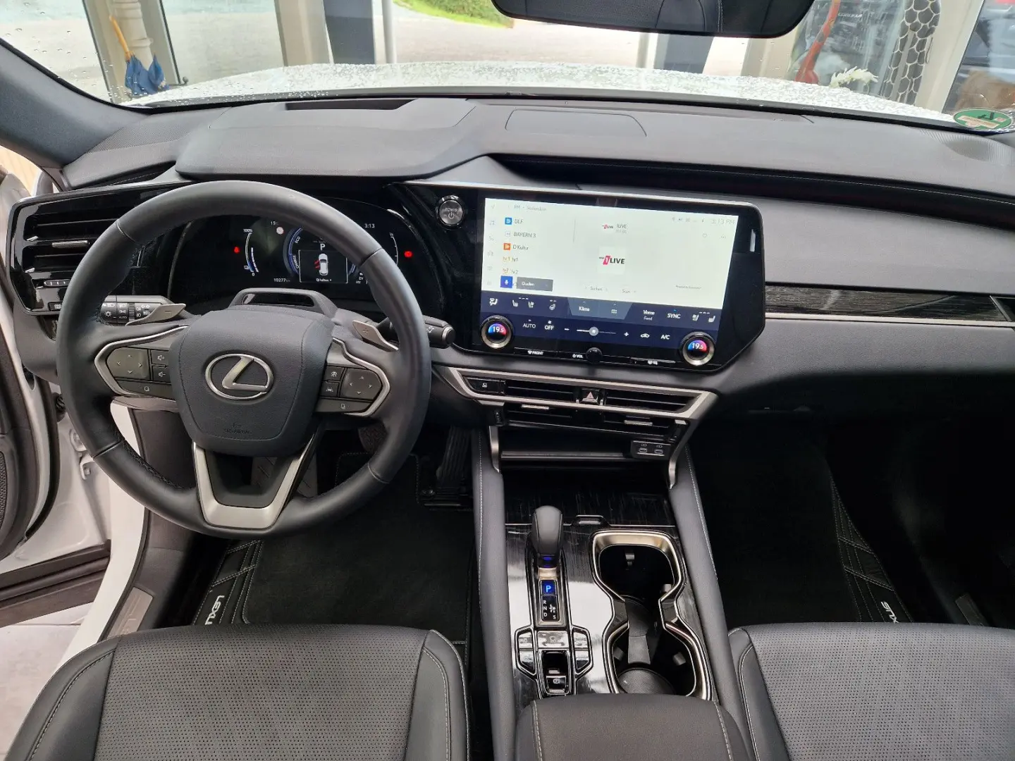 RX 450 h+ E-Four F Sport Design