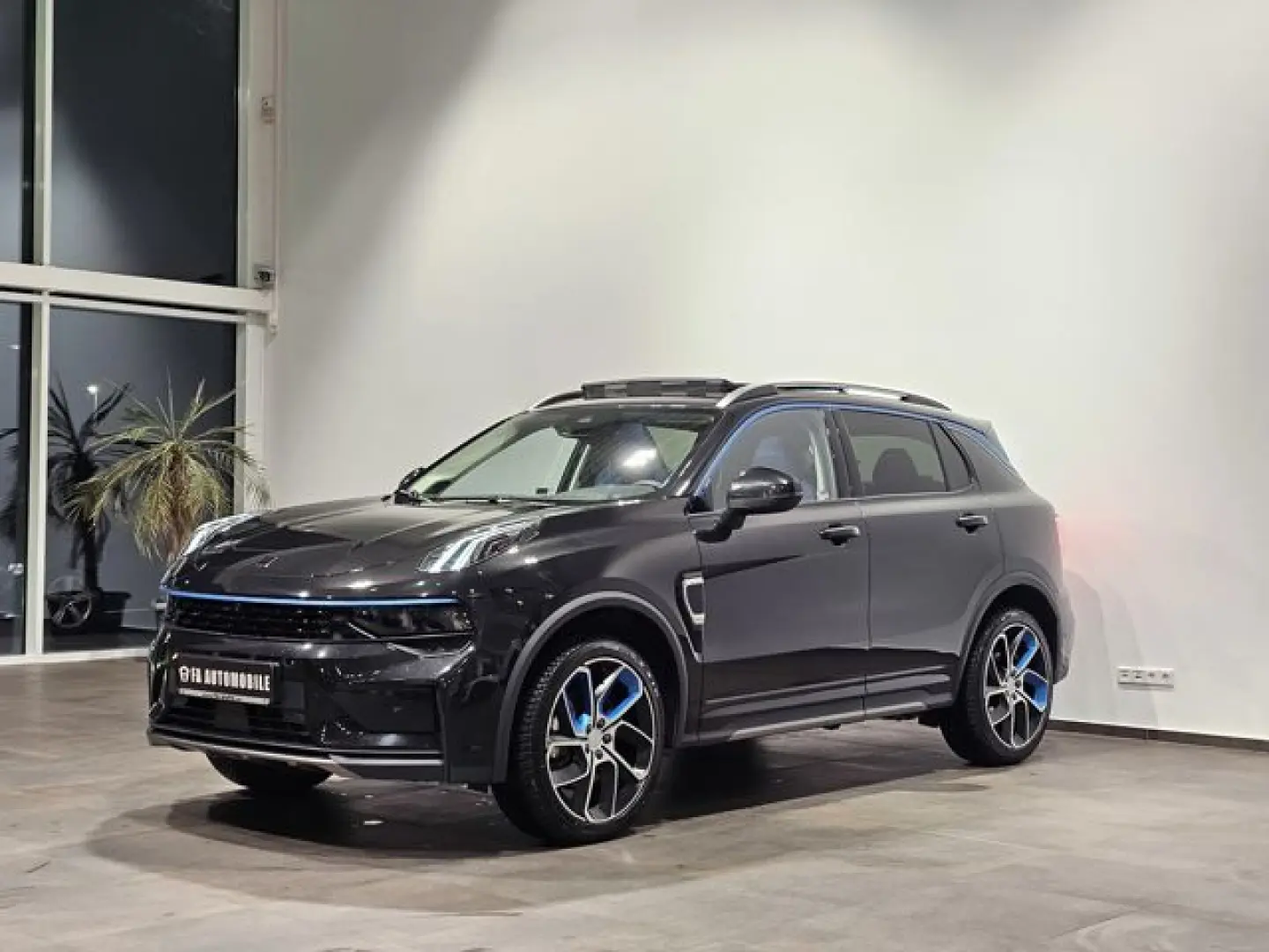 01 1.5 PHEV Pano Led S.Sitz 360 ACC 20 Zoll