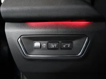01 NAVI+PANORAMA+360° KAMERA+ACC+LED+VIRTUAL COC
