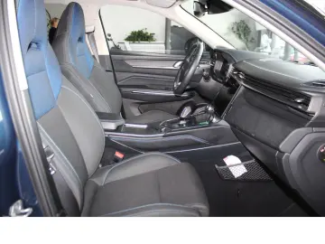 01 1.5 eHybrid 20*PANO*360°*NAV*INFINITY*ACC*LED