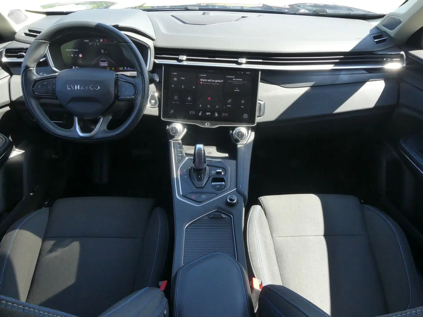 01 1.5 TD PHEV Aut. LED ACC 360° Pano