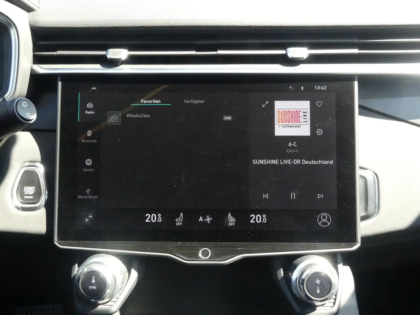 01 1.5 TD PHEV Aut. LED ACC 360° Pano