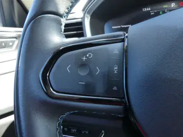 01 1.5 TD PHEV Aut. LED ACC 360° Pano