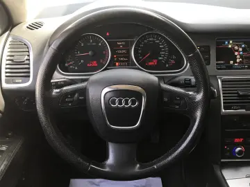 Audi Q7 3.0 TDI DPF Quattro Tiptronic