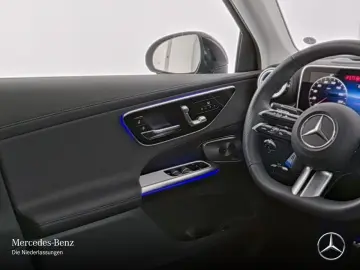 GLC 300 e 4M Cp AMG Premium  PANO AHK DIGITAL 19
