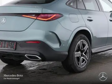 GLC 300 e 4M Cp AMG Premium  PANO AHK DIGITAL 19