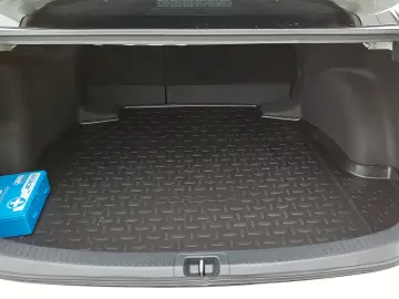 TOYOTA COROLLA SEDAN HYB 1.8 HYB EXCLUSIVE CVT
