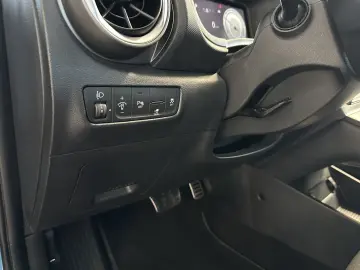 Kona Select dig.Cockpit ACC R.Cam SmartLink PDC