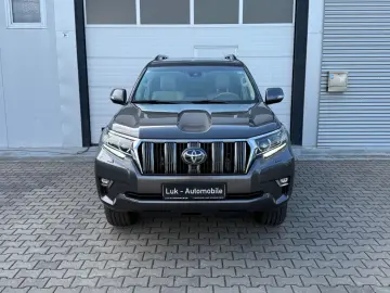 Land Cruiser 2.8 D-4D Tec-Edition°7Sitz°AHK
