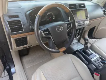 Land Cruiser 2.8 D-4D Tec-Edition°7Sitz°AHK