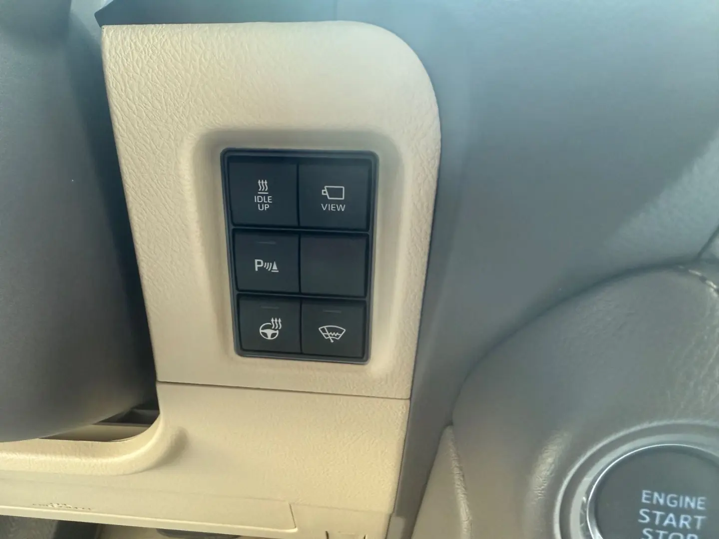 Land Cruiser 2.8 D-4D Tec-Edition°7Sitz°AHK