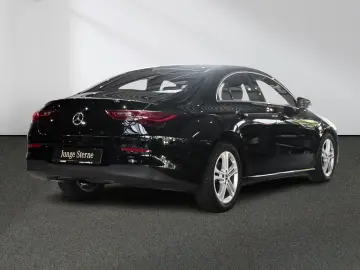 CLA 180 Rückfahrkamera Sitzheizung MBUX-Navi LED