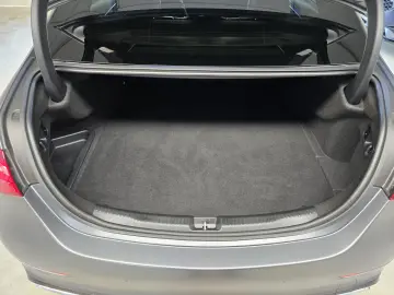 C 300 e AMG Navi HUD SHZ LED Massage CarPlay ACC