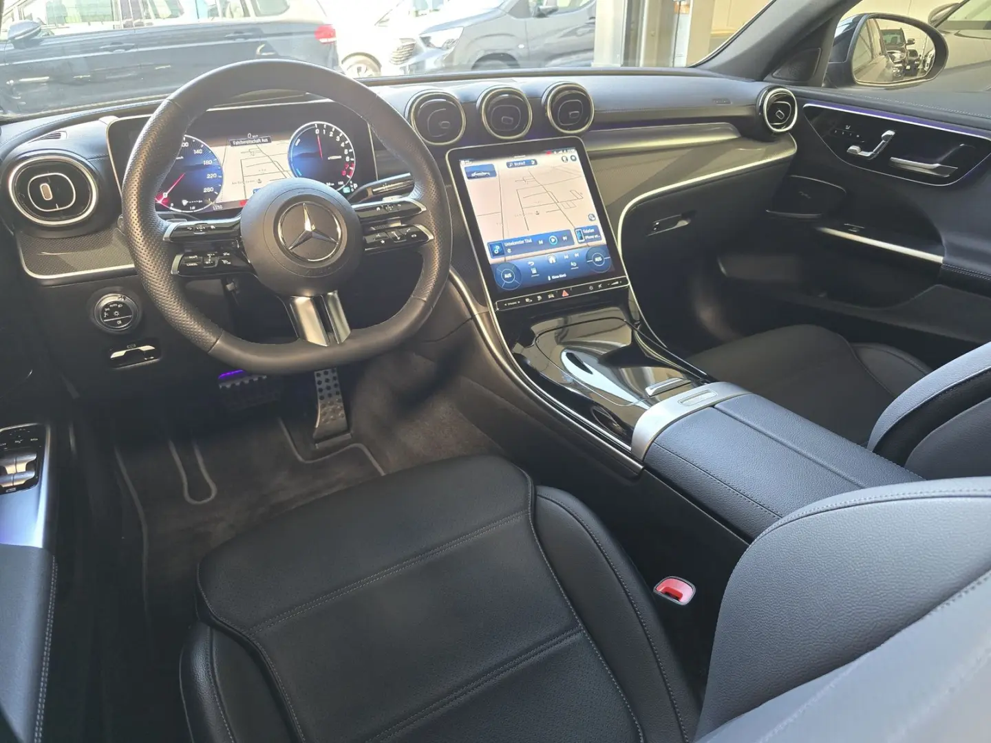 C 300 e AMG Navi HUD SHZ LED Massage CarPlay ACC