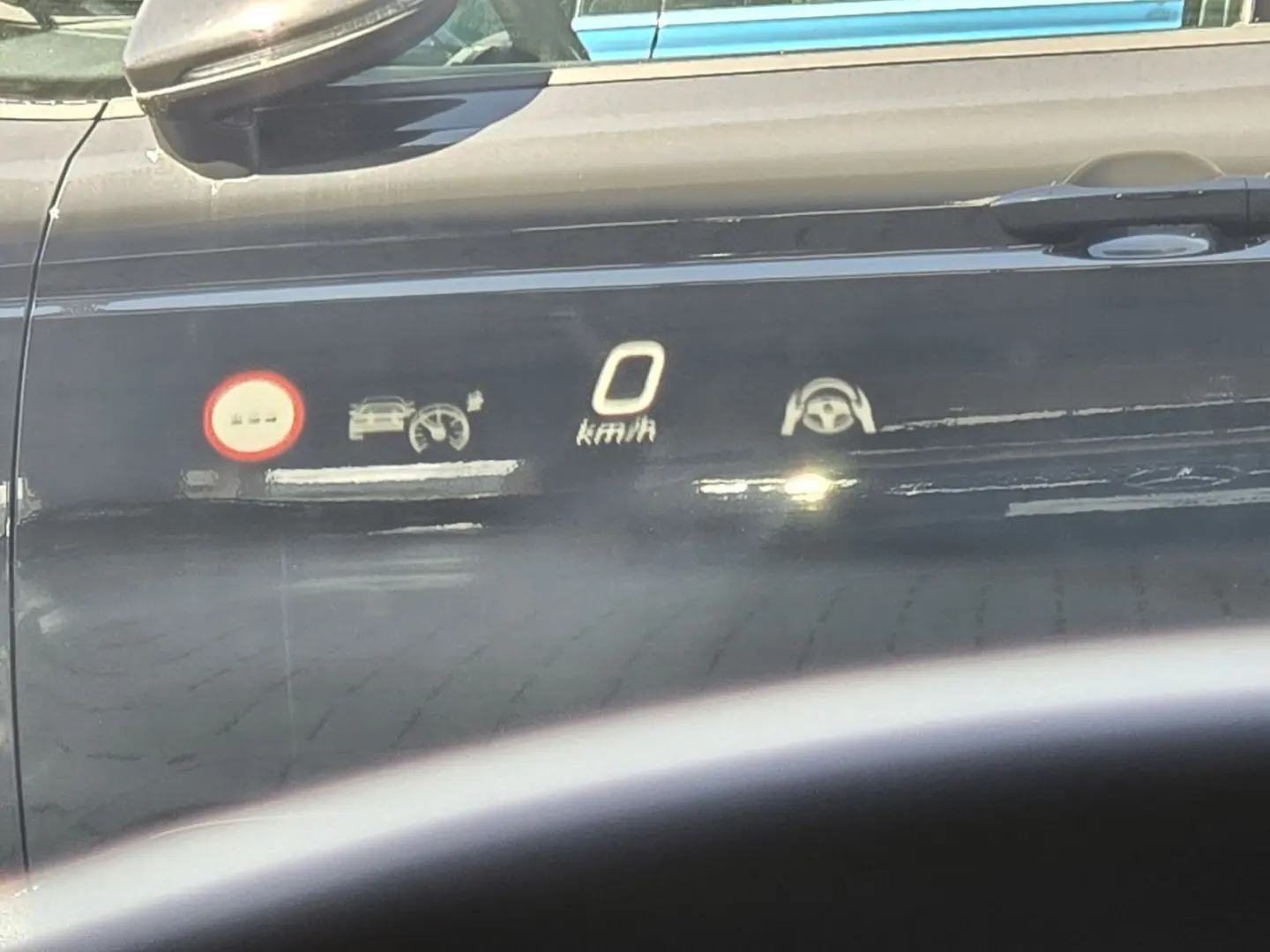 C 300 e AMG Navi HUD SHZ LED Massage CarPlay ACC