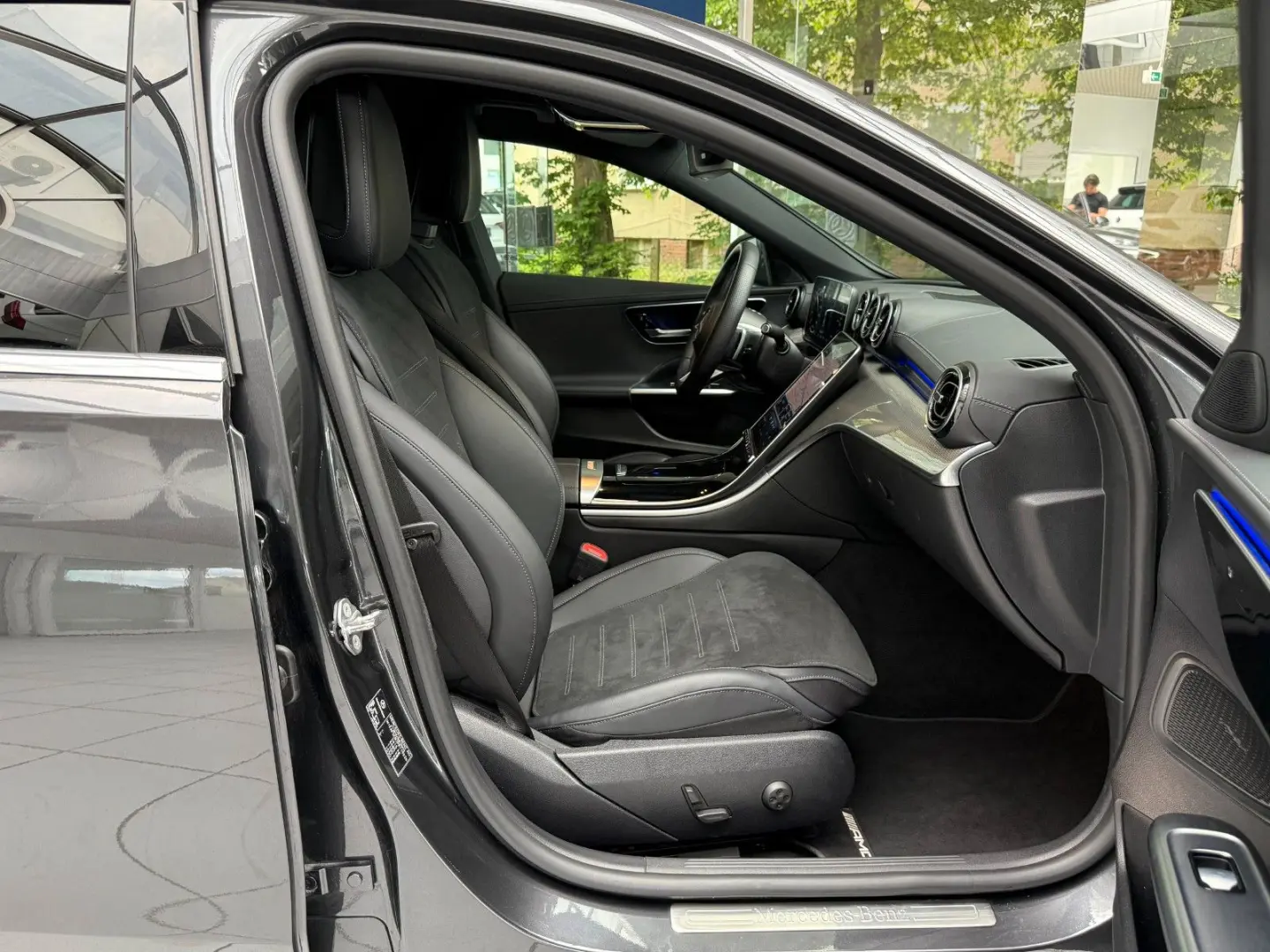 C 300 e AMG DISTRONIC KAM AHK TOTWNKL WIDESCREEN