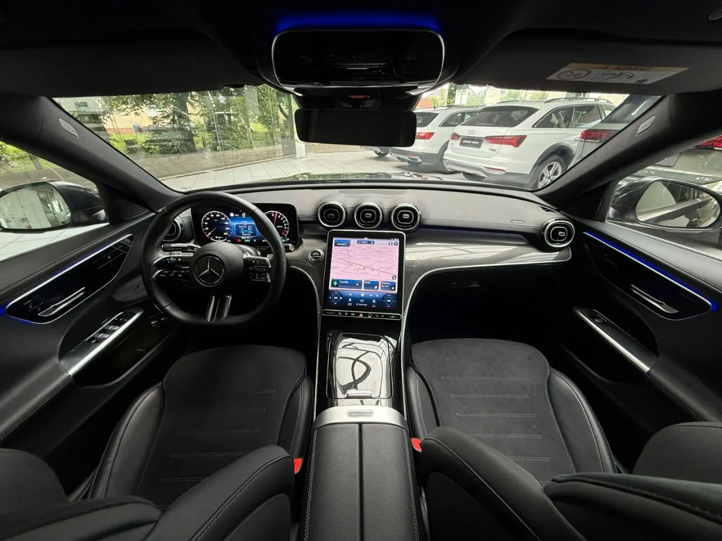 C 300 e AMG DISTRONIC KAM AHK TOTWNKL WIDESCREEN