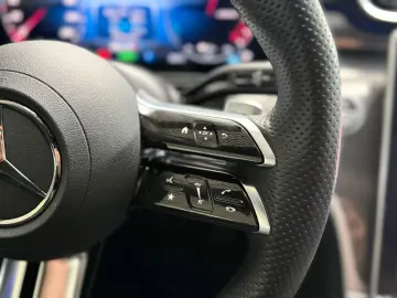C 300 e AMG DISTRONIC KAM AHK TOTWNKL WIDESCREEN