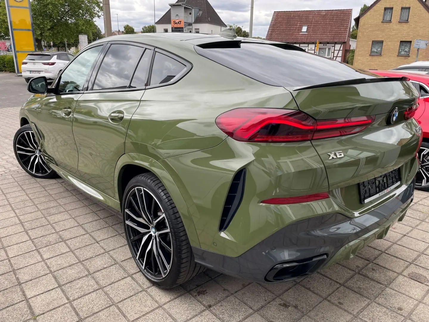 BMW  X6 M50 i PANO HUD DAP PA+ INTEGRAL GESTIK ICONIC