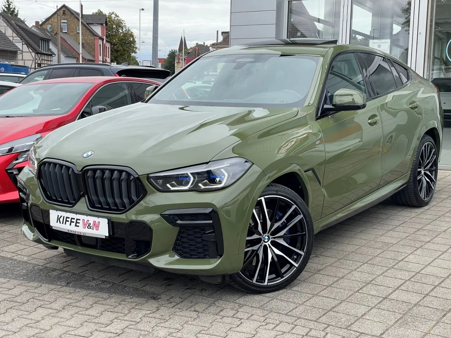 BMW  X6 M50 i PANO HUD DAP PA+ INTEGRAL GESTIK ICONIC